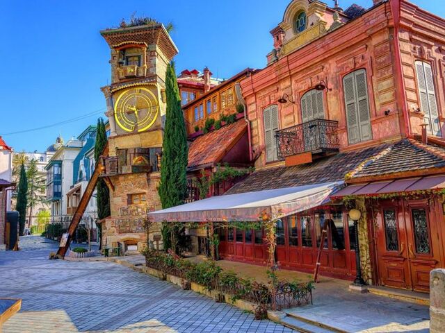 Uçaklı Tiflis & Batum ve Ayder Turu