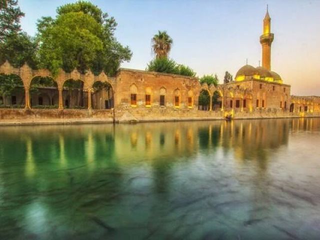 GAP VE DİYARBAKIR TURU